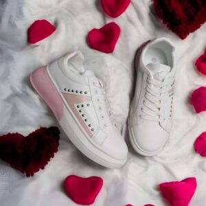 ZAPATILLA #H08 / 36-41 CAJA DE 8 PARES ( $7.000 C/U )