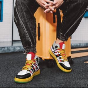 ZAPATILLA #M35 / 39-44 CAJA DE 8 PARES ( $ 8.000 C/U )